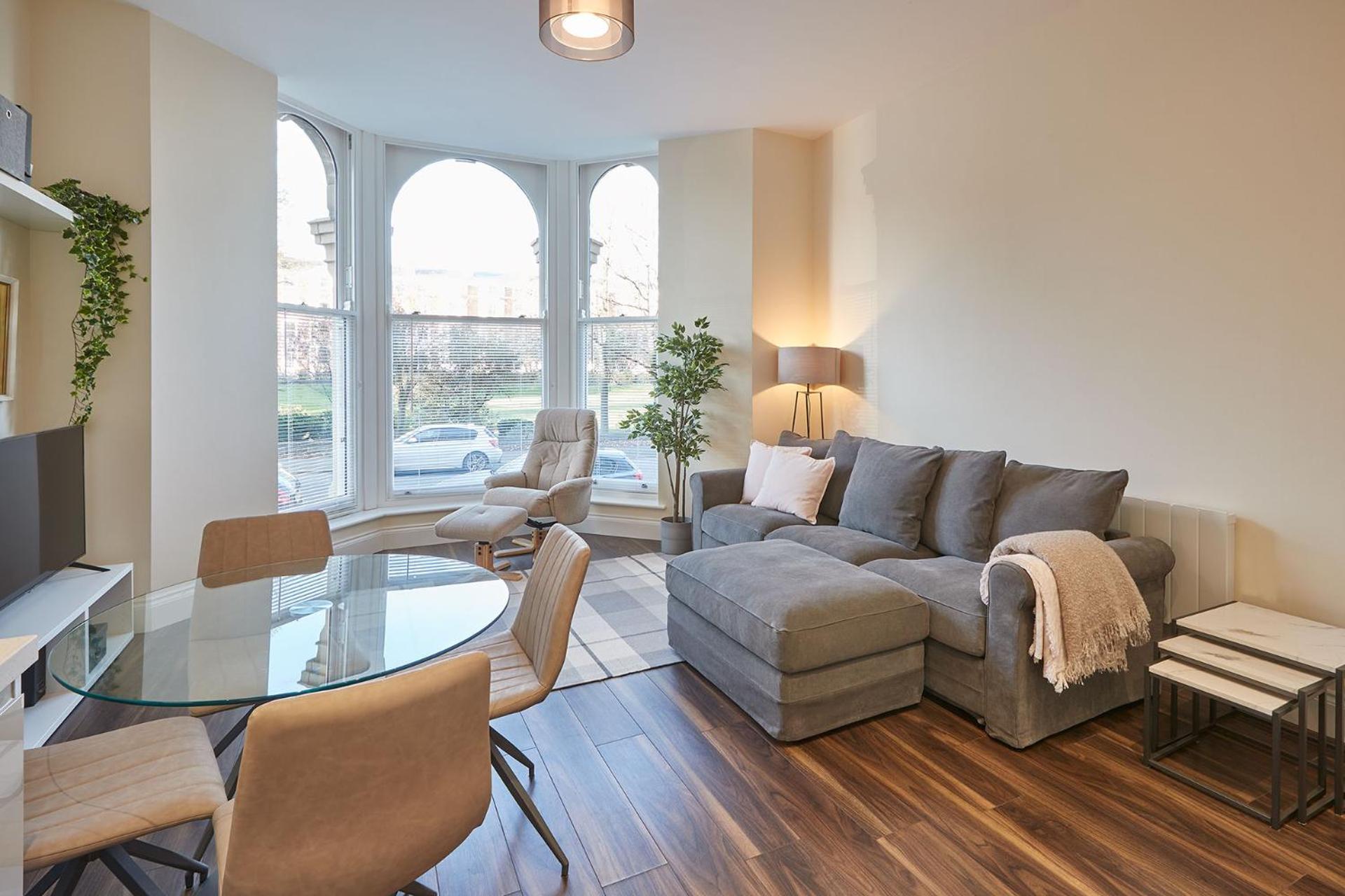 Host & Stay - South Cliff Apartment Scarborough Extérieur photo